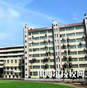 重慶航運旅游學校2020年報名條件、招生要求、招生對象
