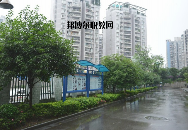 重慶五里店職業(yè)中學(xué)2020年報名條件、招生要求、招生對象