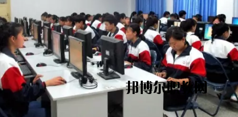 舟曲縣職業(yè)中學(xué)2020年學(xué)費、收費多少
