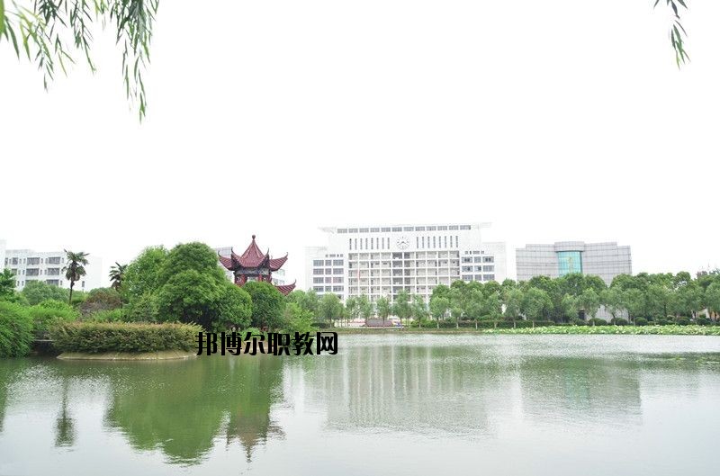 仙桃理工中等專業(yè)學(xué)校怎么樣、好不好