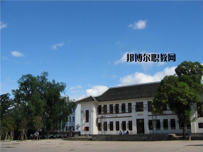 四川省儀隴縣柳埡職業(yè)中學(xué)2020年報(bào)名條件、招生要求、招生對(duì)象