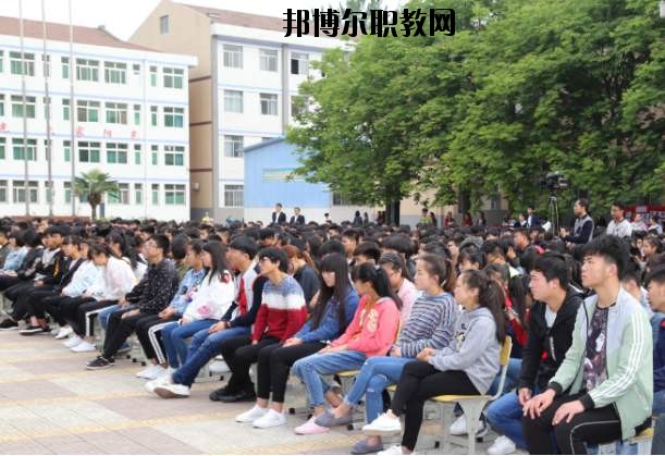 眉縣職業(yè)教育中心2020年報(bào)名條件、招生要求、招生對(duì)象 