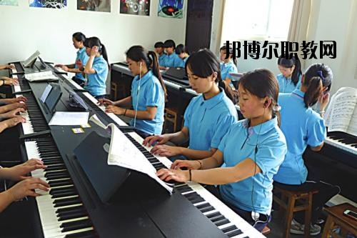 冊(cè)亨中等職業(yè)學(xué)校怎么樣、好不好