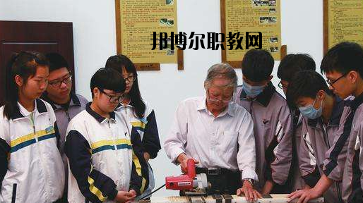 瑞安職業(yè)中等專業(yè)學校2020年報名條件、招生要求、招生對象