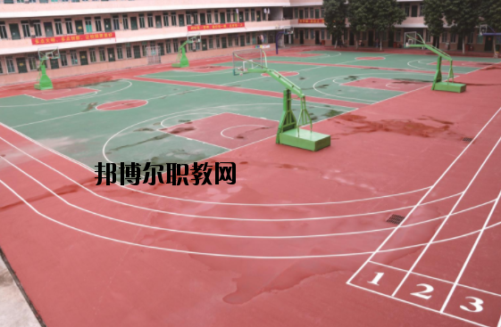 廣州華成理工職業(yè)技術(shù)學(xué)校2020年報名條件、招生要求、招生對象