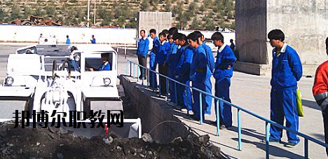 金昌農(nóng)墾技工學(xué)校2020年報(bào)名條件、招生要求、招生對(duì)象