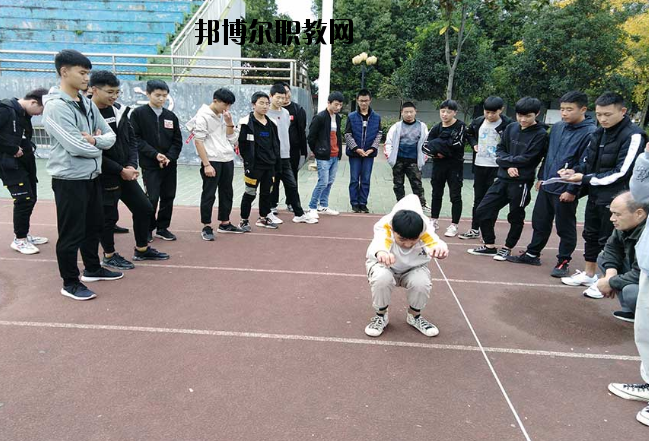 勉縣職業(yè)教育中心2020年報名條件、招生要求、招生對象 