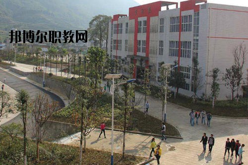 自貢市影視藝術(shù)學(xué)校2020年報(bào)名條件、招生要求、招生對(duì)象