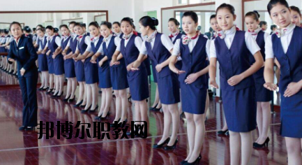 平?jīng)龊嗤殬I(yè)技術(shù)學(xué)校2020年報(bào)名條件、招生要求、招生對(duì)象