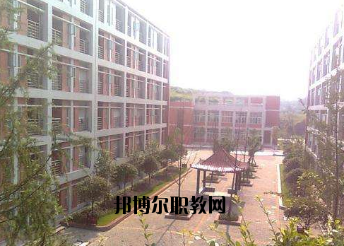 樂清虹橋職業(yè)技術(shù)學(xué)校怎么樣，好不好