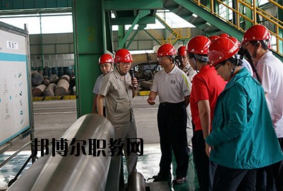 江油市攀長(zhǎng)鋼技工學(xué)校2020年報(bào)名條件、招生要求、招生對(duì)象
