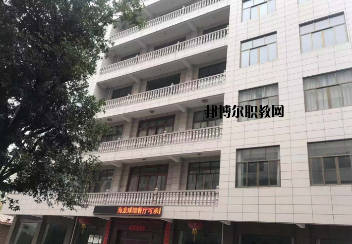  廣豐區(qū)信息技術(shù)學(xué)校2020年報(bào)名條件、招生要求、招生對(duì)象