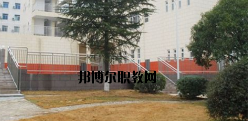 浦北第一職業(yè)技術(shù)學(xué)校2020年報名條件、招生要求、招生對象