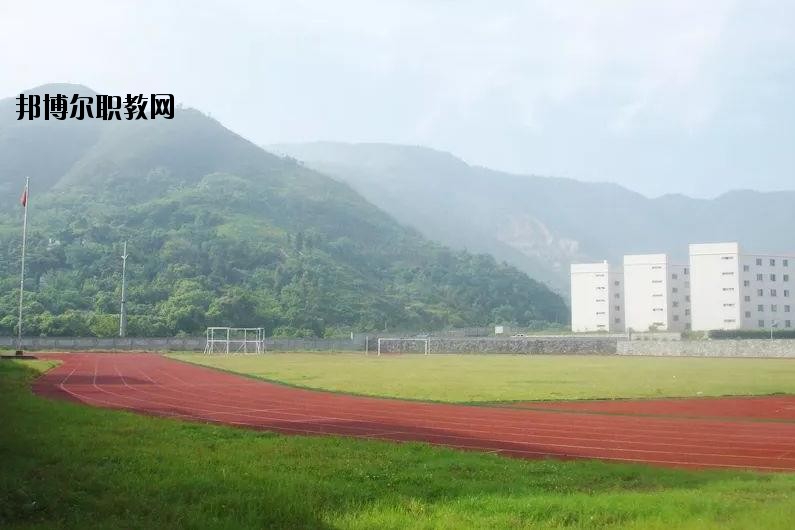 玉環(huán)中等職業(yè)技術(shù)學(xué)校2020年報(bào)名條件、招生要求、招生對象