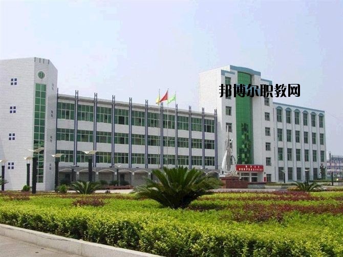 萍鄉(xiāng)交通職業(yè)學(xué)校怎么樣、好不好