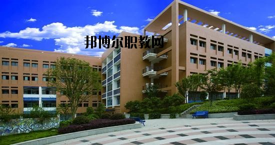 貴陽市長(zhǎng)城職業(yè)學(xué)校2020年招生簡(jiǎn)章
