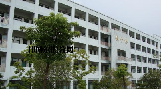寧波興港職業(yè)高級中學(xué)怎么樣，好不好