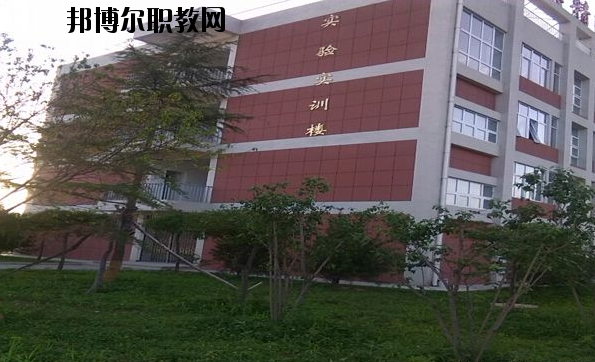 藍田職業(yè)教育中心2020年報名條件、招生要求、招生對象 