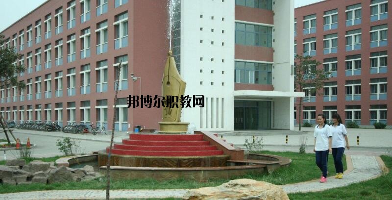 貴州銅仁玉昆中等專業(yè)學校網站網址
