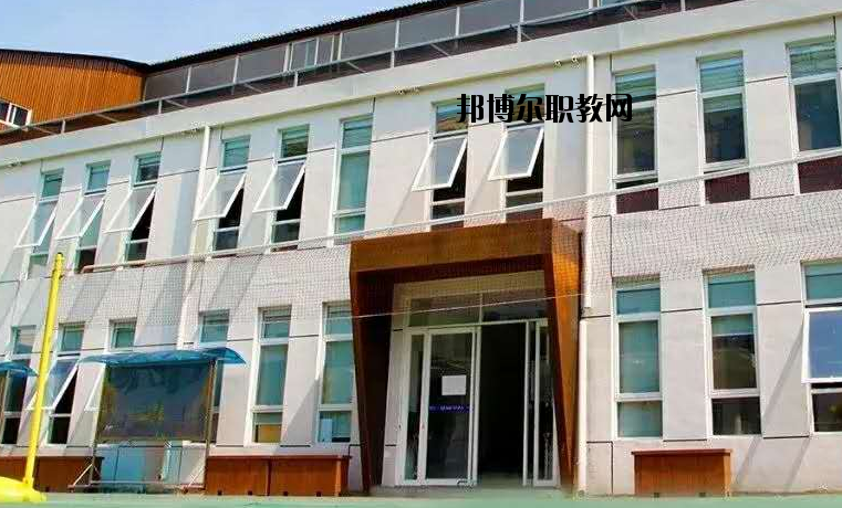 西安華樂藝術(shù)職業(yè)學(xué)校2020年報名條件、招生要求、招生對象