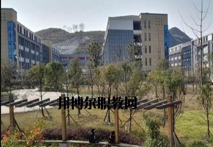 貴州農業(yè)機電學校2020年報名條件、招生要求、招生對象