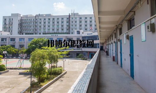 深圳寶民技工學(xué)校怎么樣、好不好