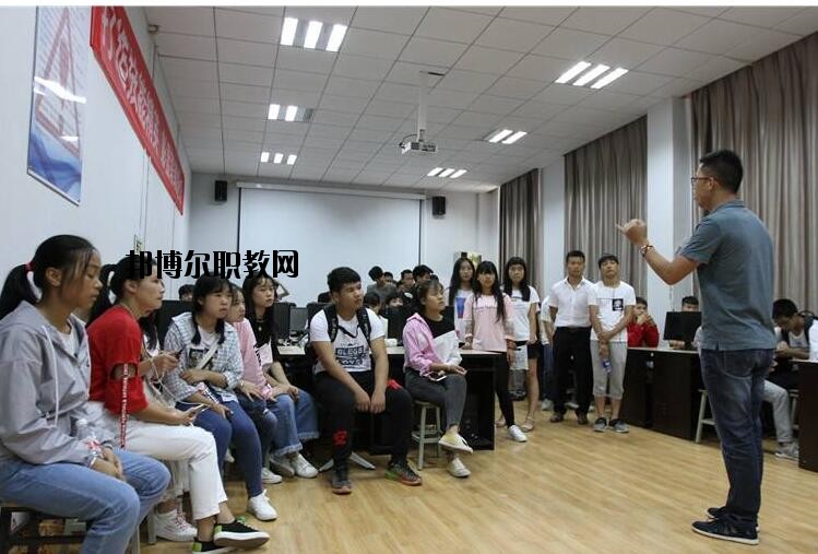 錦屏中等職業(yè)技術(shù)學(xué)校2020年有哪些專(zhuān)業(yè)