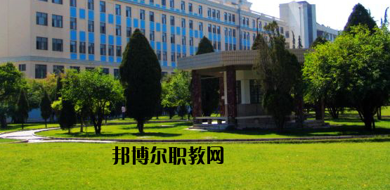 甘肅工業(yè)技師學(xué)院2020年學(xué)費、收費多少