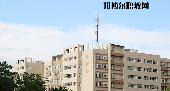 西安培華學(xué)院附屬職業(yè)中等專業(yè)學(xué)校2020年報(bào)名條件、招生要求、招生對(duì)象