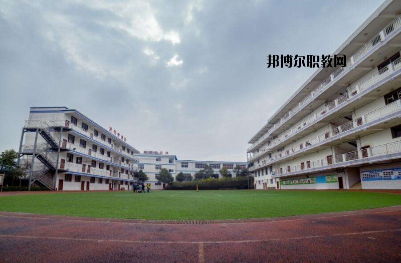 龍南職業(yè)中等專業(yè)學校怎么樣、好不好