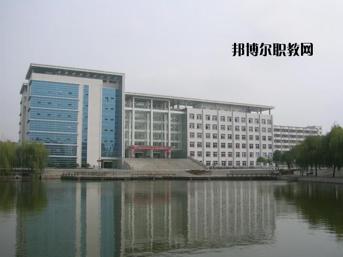 江川縣職業(yè)中學(xué)怎么樣、好不好