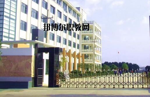浙江吉利汽車工業(yè)學(xué)校怎么樣，好不好