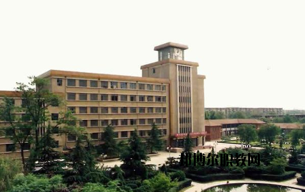 咸陽中鐵工程職業(yè)技術(shù)學(xué)校2020年報名條件、招生要求、招生對象 