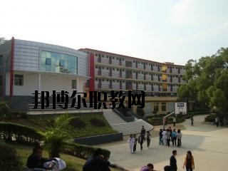 貴陽(yáng)市中華職業(yè)學(xué)校怎么樣、好不好