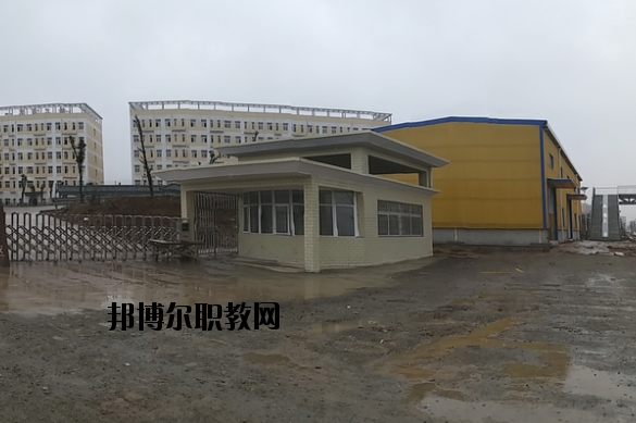 黃石第一技工學校2020年報名條件、招生要求、招生對象