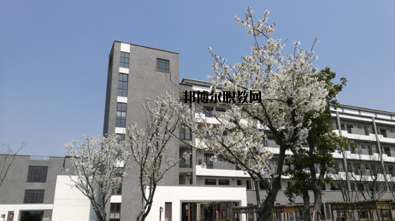 蘇州高等幼兒師范學校2020年報名條件、招生要求、招生對象