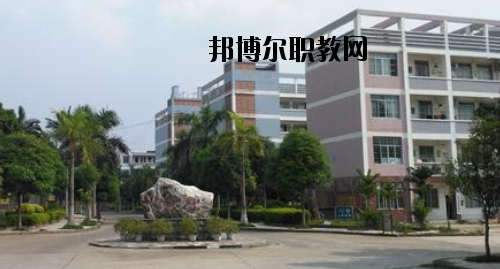 田東職業(yè)技術(shù)學校網(wǎng)站網(wǎng)址
