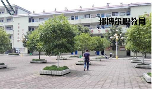 萍鄉(xiāng)福田職業(yè)中學(xué)2020年報(bào)名條件、招生要求、招生對(duì)象
