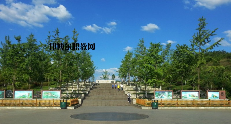 成都市工業(yè)職業(yè)技術(shù)學校網(wǎng)站網(wǎng)址