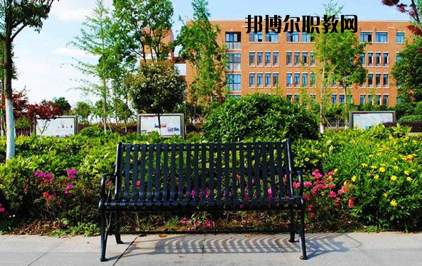 渭南興華職業(yè)學(xué)校2020年報(bào)名條件、招生要求、招生對象 