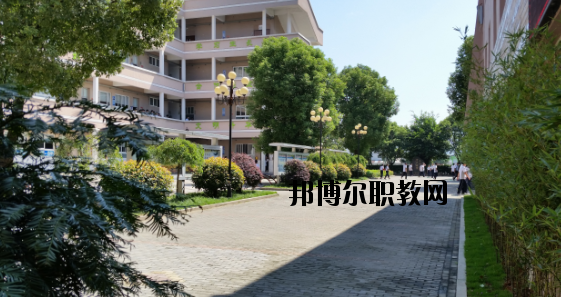 青田縣職業(yè)技術(shù)學(xué)校怎么樣，好不好