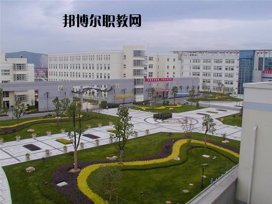 蘄春理工中等專業(yè)學校怎么樣、好不好
