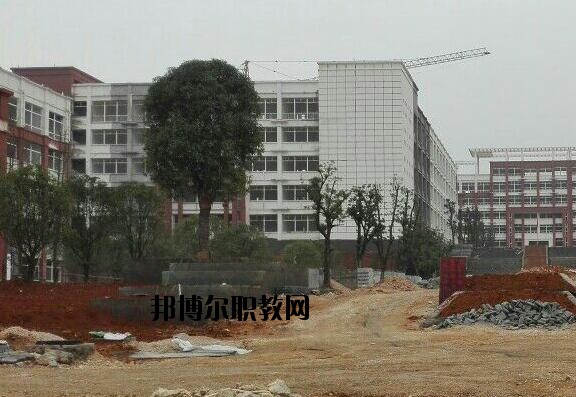 松桃苗族自治中等職業(yè)學(xué)校2020年報(bào)名條件、招生要求、招生對象