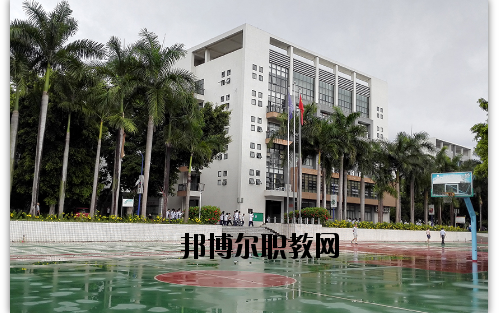東莞電子科技學校2020年報名條件、招生要求、招生對象
