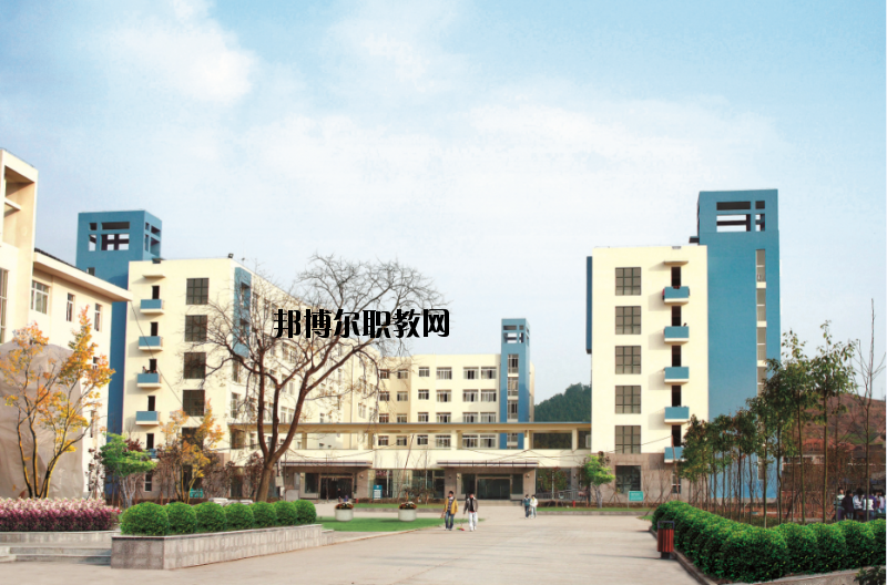 廣元市昭化區(qū)職業(yè)高級(jí)中學(xué)2020年報(bào)名條件、招生要求、招生對(duì)象