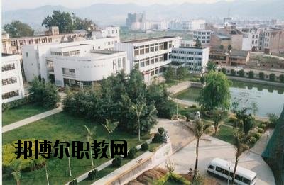 文山司法職業(yè)學(xué)校2020年報(bào)名條件、招生要求、招生對象