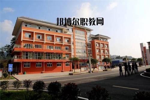 黔東南州國防科技學(xué)校怎么樣，好不好