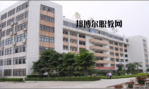 肇慶工業(yè)貿(mào)易學(xué)校怎么樣、好不好