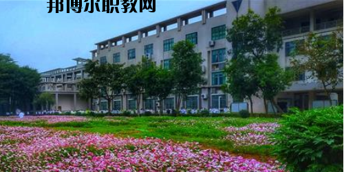 佛山順德區(qū)龍江職業(yè)技術(shù)學(xué)校2020年報(bào)名條件、招生要求、招生對(duì)象