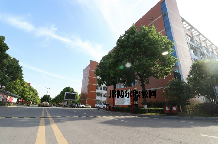 江陵職教中心2020年報名條件、招生要求、招生對象